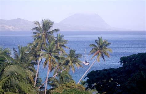 Best Time to Visit Kadavu Island: Weather and Temperatures. 8 Months to Avoid! - Fiji - Where ...