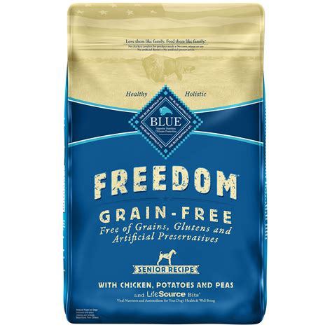 Blue Buffalo Blue Freedom Grain-Free Senior Chicken Recipe Dry Dog Food ...