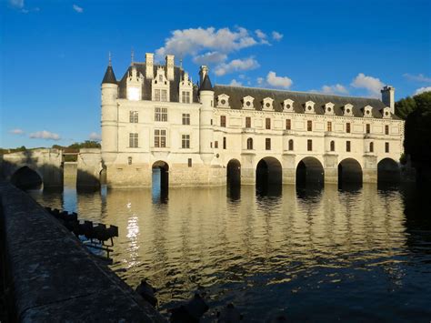 Loire Valley-Famous for Chateaux & Formal Gardens - How the Walleighs ...