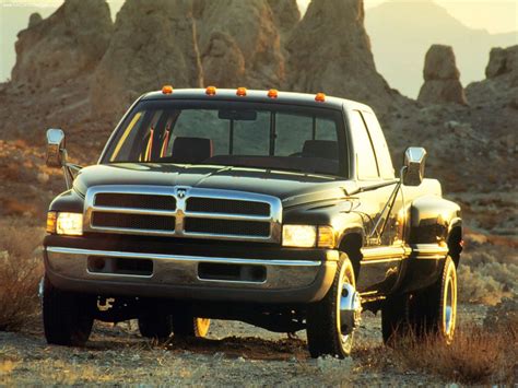 Dodge Wallpapers: Dodge Ram 3500 (1996)