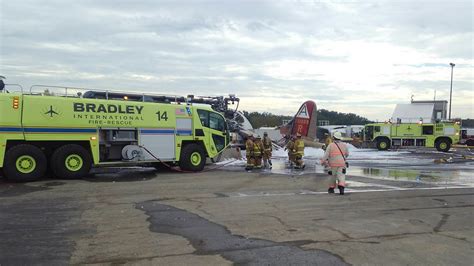 Crash of a Boeing B-17G-30-BO Flying Fortress in Windsor Locks: 7 killed | Bureau of Aircraft ...