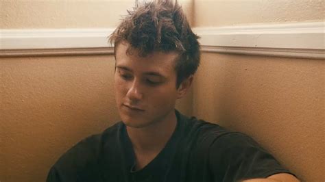 Alec Benjamin - Water Fountain (MUSIC VIDEO) - YouTube Music