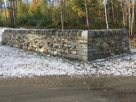 New England Stone Walls: Art and Function | Coastal Maine Botanical Gardens