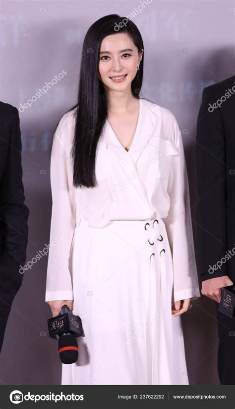 Chinese Actress Fan Bingbing Attends Press Conference Her Movie Legend ...