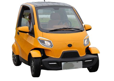 Module Type 4000W 4 Wheel Drive Electric Car