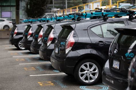 Evo adds 250 more cars to fleet as Car2Go prepares to leave Vancouver | CBC News