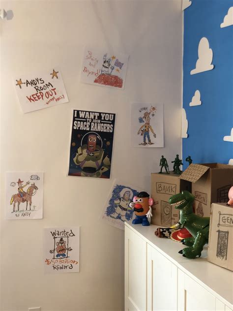 Toy Story Birthday Party - Andy’s Room - Drawings and Posters | Desain signage, Desain pamflet ...