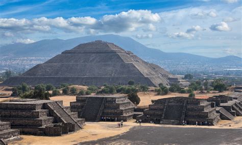 Pirámides de Teotihuacán..México | Mexico city tours, Mexico city tourist, Mexico tours