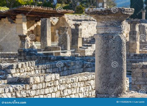 Roman Ruins in Vaison-la-Romaine Town, Provence Stock Photo - Image of ...