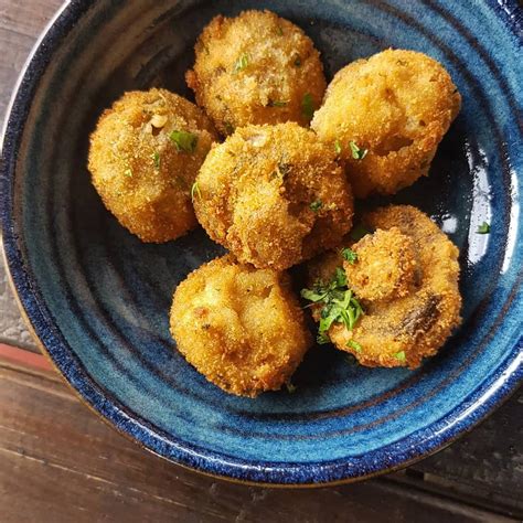 How to make crumbed mushrooms in South Africa - Briefly.co.za