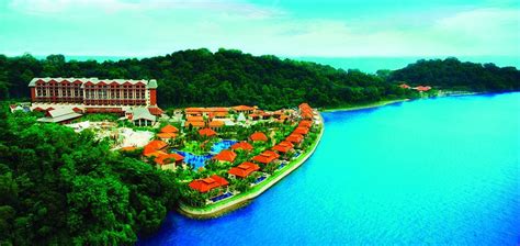 Resorts World Sentosa - Room-View Of The World’s Largest Aquarium