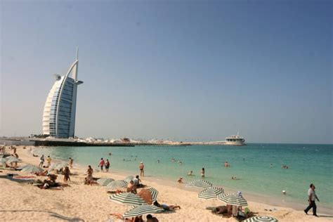 Visit The Most Fascinating Beaches Of Bahrain - Ryker Beck