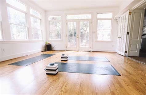 Pin by Suzanne Wolcoff on Basement | Home yoga room, Home, Meditation ...