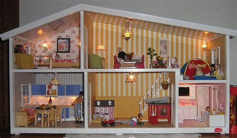 Demonstration of Lundby Smaland dollhouse with all furniture & lights ...