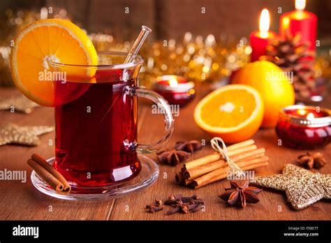 Gluhwein hi-res stock photography and images - Alamy