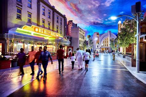 Warner Bros. World Abu Dhabi: Reinventing the movie park for the 21st ...