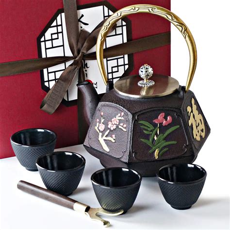 KIYOSHI Luxury Traditional Japanese Cast Iron Tea Set » Petagadget