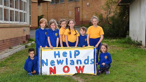 Newlands Primary School: Education Minister James Merlino called on to visit school | Herald Sun