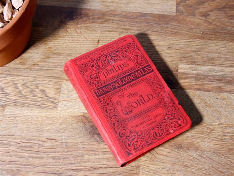 Vintage Philips Handy Volume Atlas Of The World Book Antique Books Display Books Retro Boho ...