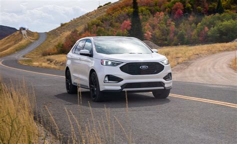 2019 Ford Edge ST – First Ford Performance SUV