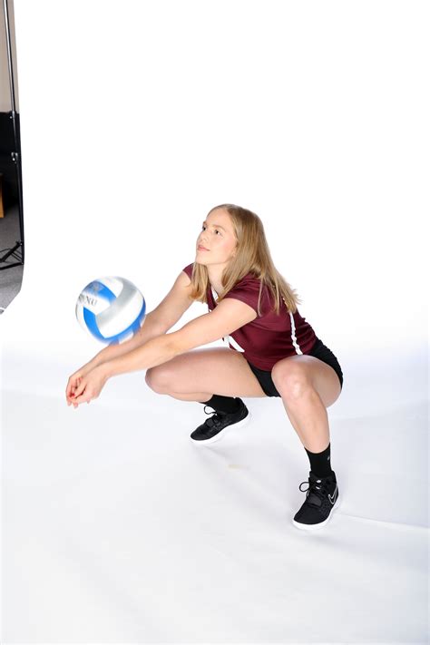 Action shot : r/VolleyballGirls