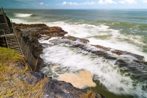 Bogey Hole (Newcastle) - a historic swimming pool | Hiking the World