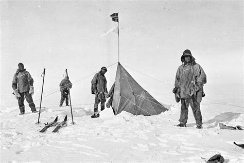 The Race to the South Pole - Roald Amundsen and Robert Scott 1911-1912