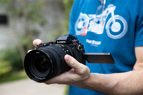 Panasonic Lumix S5 Review - Newsshooter