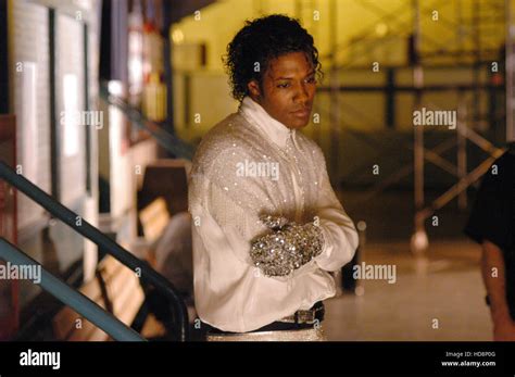 MAN IN THE MIRROR: THE MICHAEL JACKSON STORY, Flex Alexander, 2004 ...