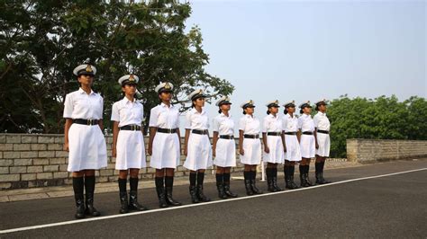 These pics of female Naval cadets preparing for combat will fill every Indian with pride