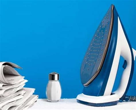 Sticky Iron Base? Try These Easy Hacks To Clean Your Iron’s Soleplate ...