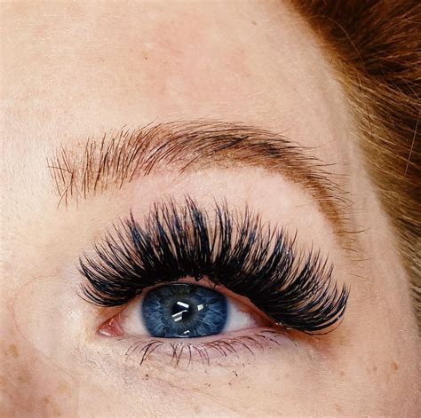 Fluffy lash extensions | Eyelash extensions styles, Eyelash extensions ...