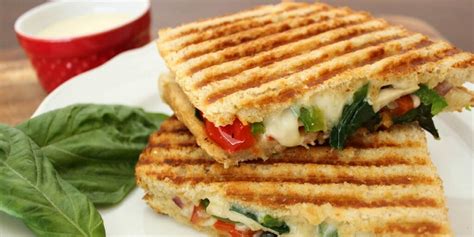 Healthy Cheese Veg Sandwich Recipe | Multigrain Bread - Truweight