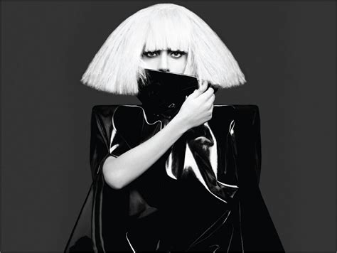 La Casa de Gaga: The Fame Monster es el disco más vendido de 2010.