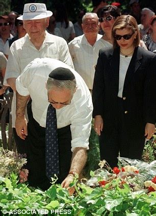 Israeli Prime Minister Benjamin Netanyahu's activist father Benzion ...