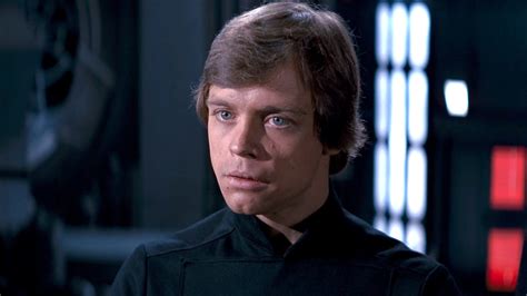 Star Wars: Luke's Black Robes Were Deceptive - And Teased A 'Darker' Jedi Past