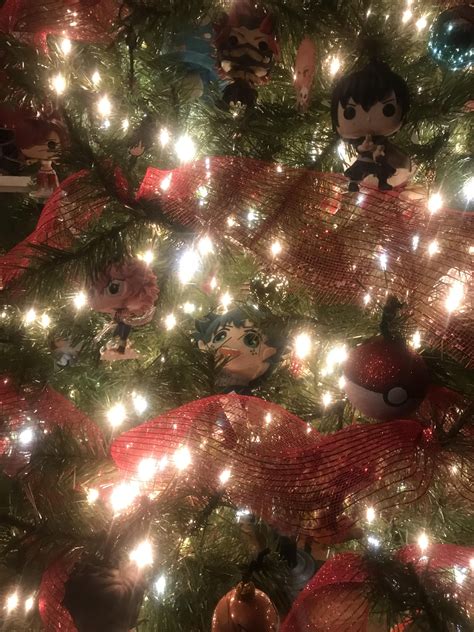 Anime Christmas Tree! [media] Who can you find? : r/fairytail