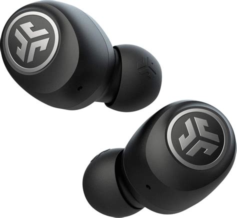 The 6 Best Wireless Earbuds for Small Ears 2021 - By Experts