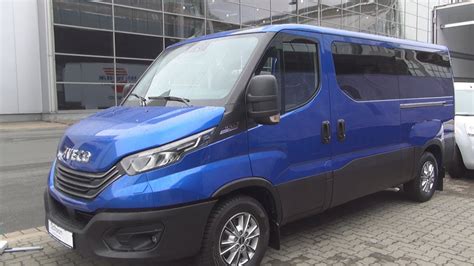 Iveco Daily 35-210 Hi-Matic Schoon Combi Van (2023) Exterior and ...