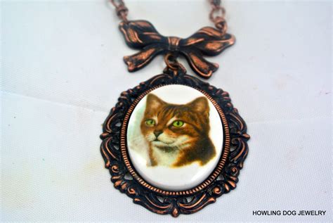 Cat Cameo Pendant Necklace 22 handmade by HowlingDogJewelry