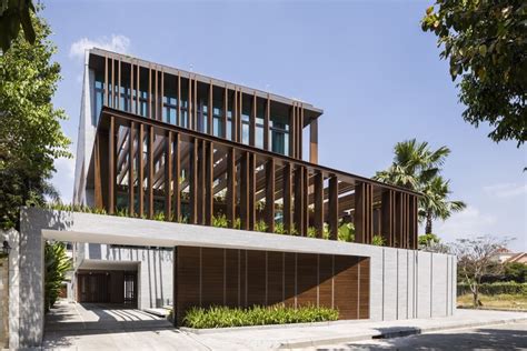 Louvers House / MIA Design Studio | ArchDaily