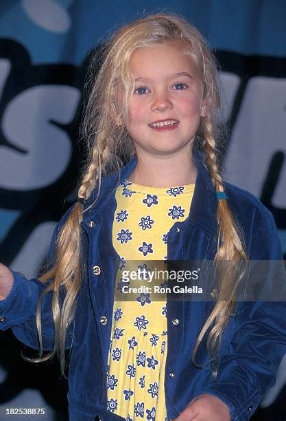 280 Madylin Sweeten Photos & High Res Pictures - Getty Images