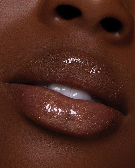 DOSE of COLORS on Instagram: “•OVER THE TOP• lipgloss #doseofdesixkaty” | Glossy lips, Dark skin ...