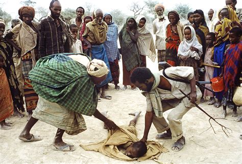 Somalia_Famine_4_PRINT: Somalia: Andrew Holbrooke Photography