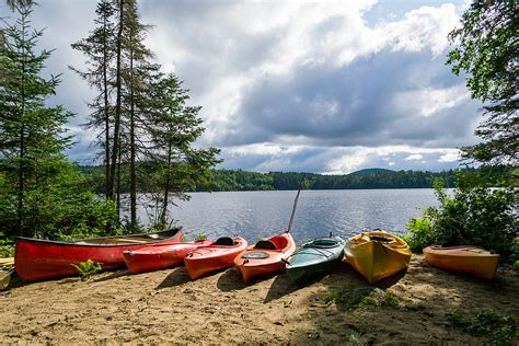 Top 5 Inland Lakes in Michigan