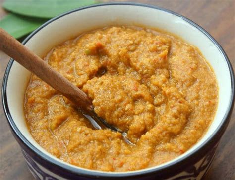 Thai Yellow Curry Paste Recipe - Awesome Cuisine