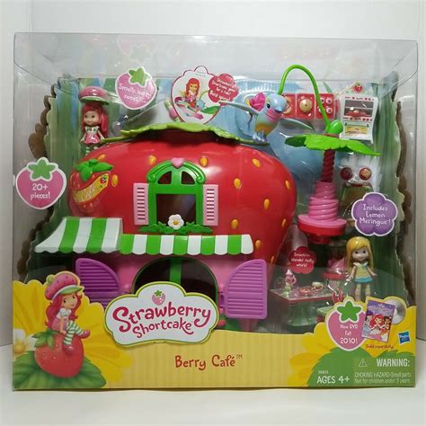 Strawberry Shortcake Berry Cafe Playset with mini dolls and accesories ...