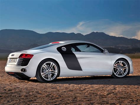 Audi R8 Cars: Audi R8 GT