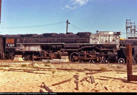 Union Pacific Challenger 3985 during her days before her 1981 restoration | Train pictures ...