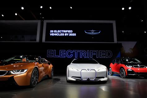 How Tesla Electrified Rivals at the L.A. Auto Show - WSJ